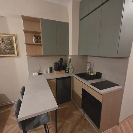 Peacefull In Dt Apartament *